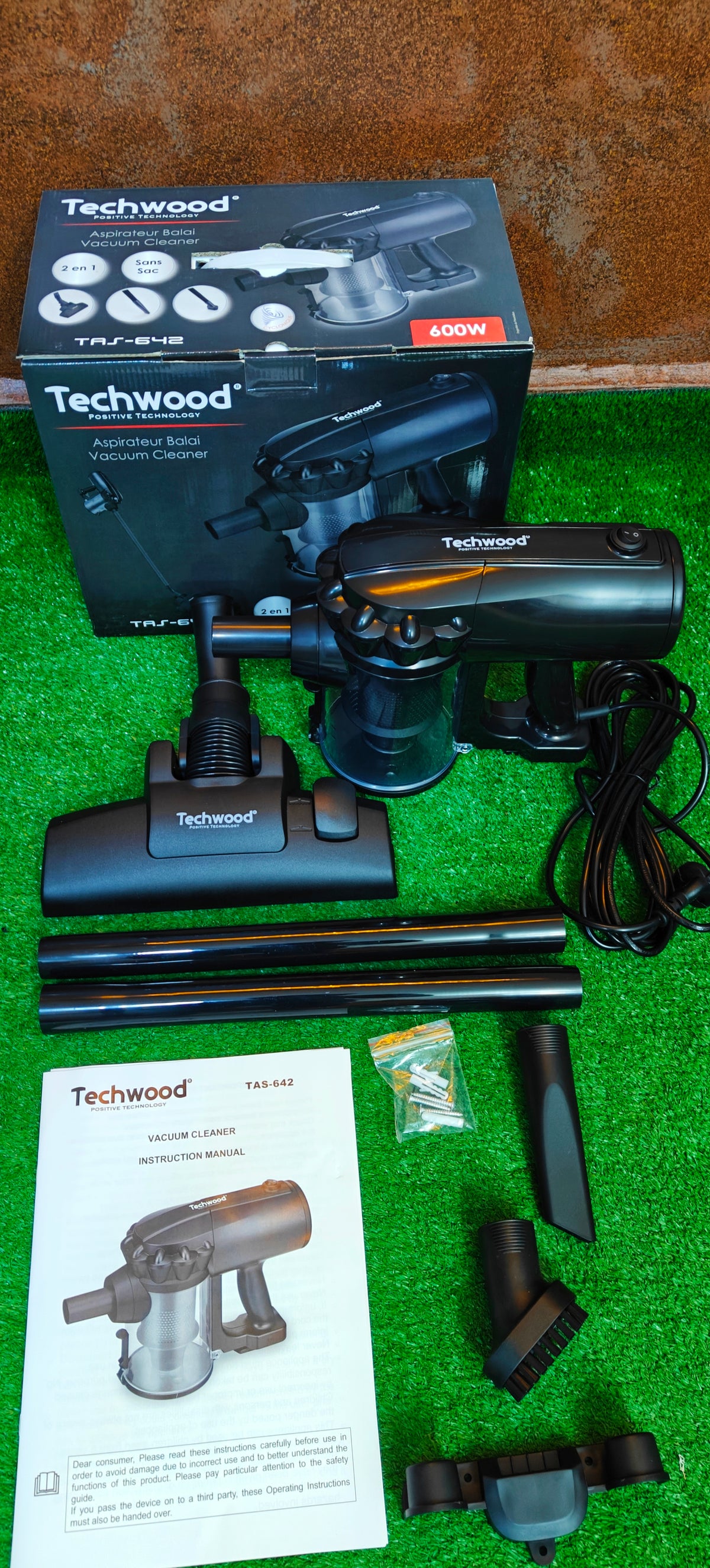 Aspirateur Balai Techwood