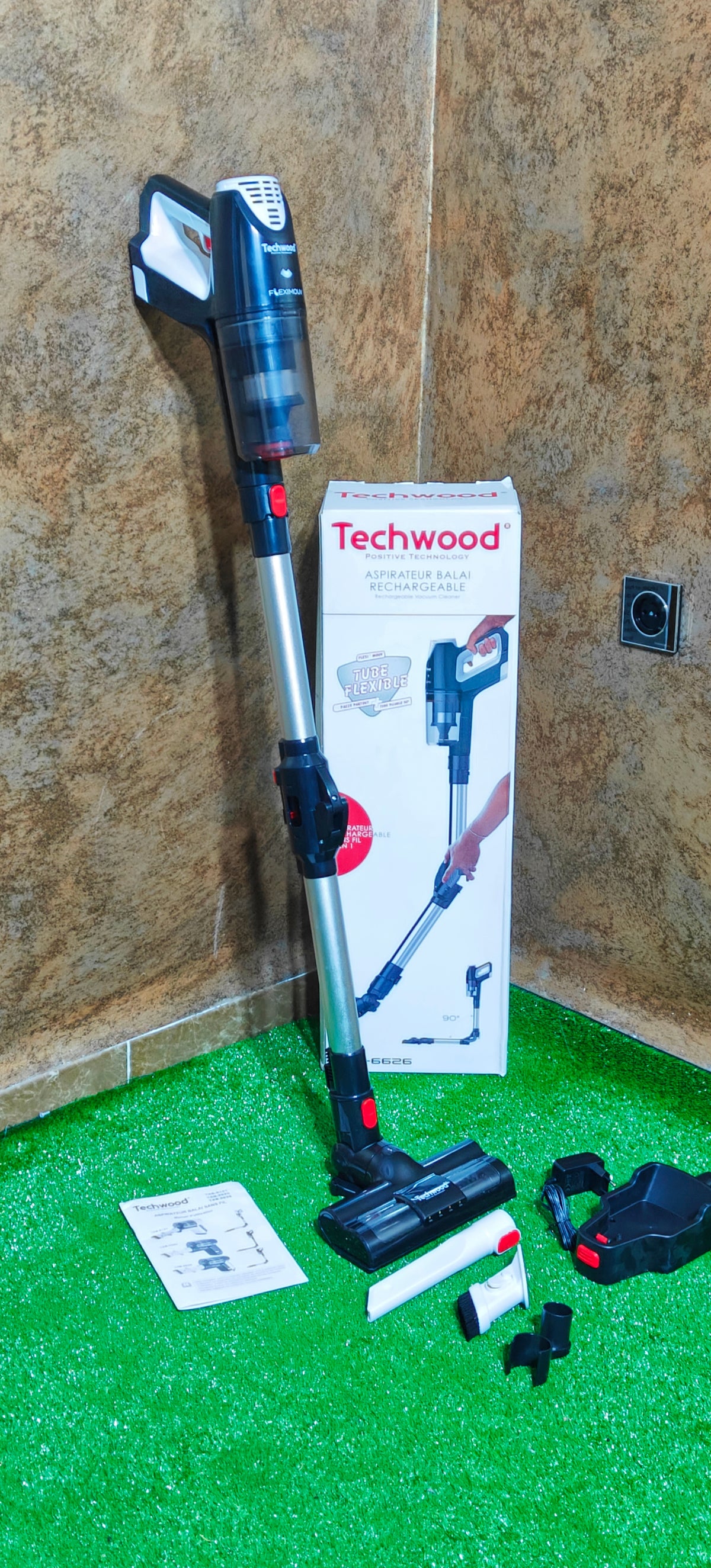 Aspirateur techwood sans Fil