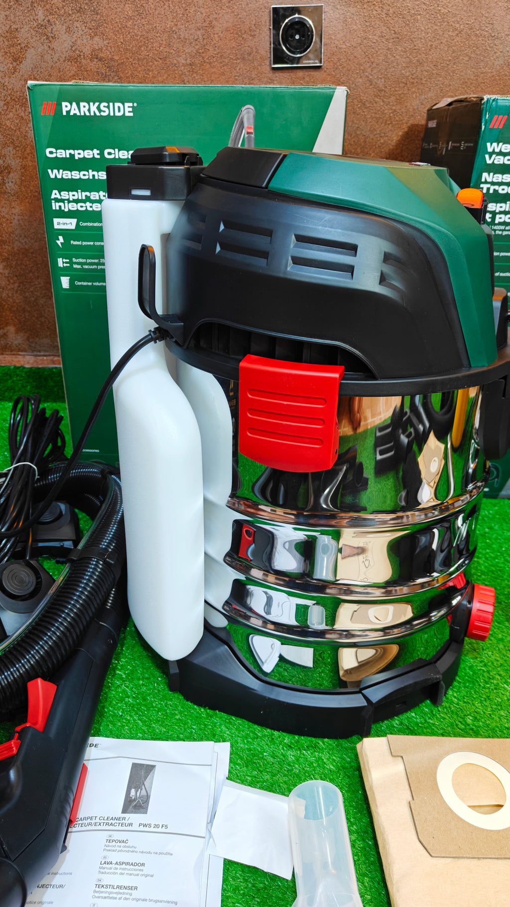 Aspirateur lifting eau et poussière