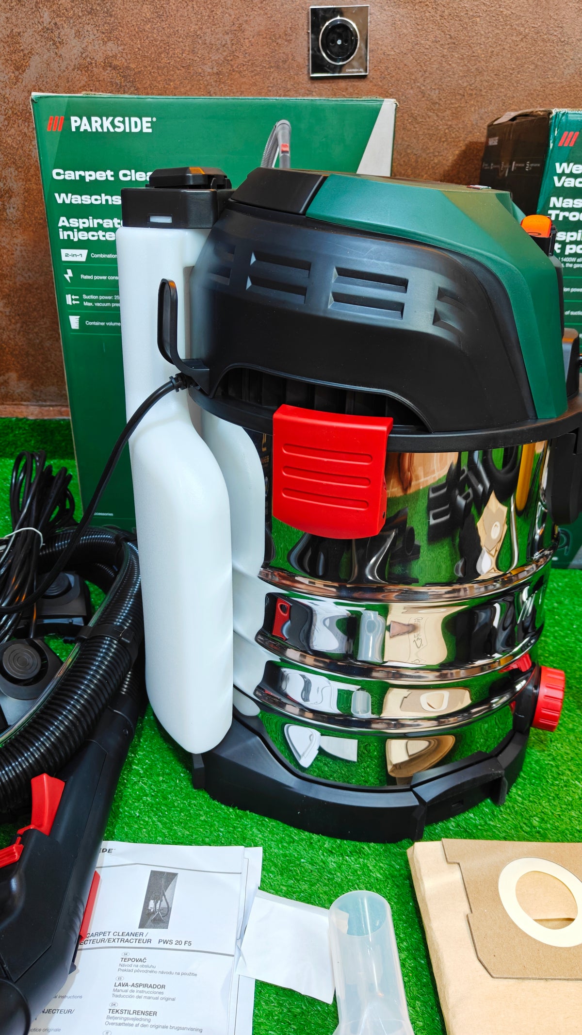 Aspirateur lifting eau et poussière